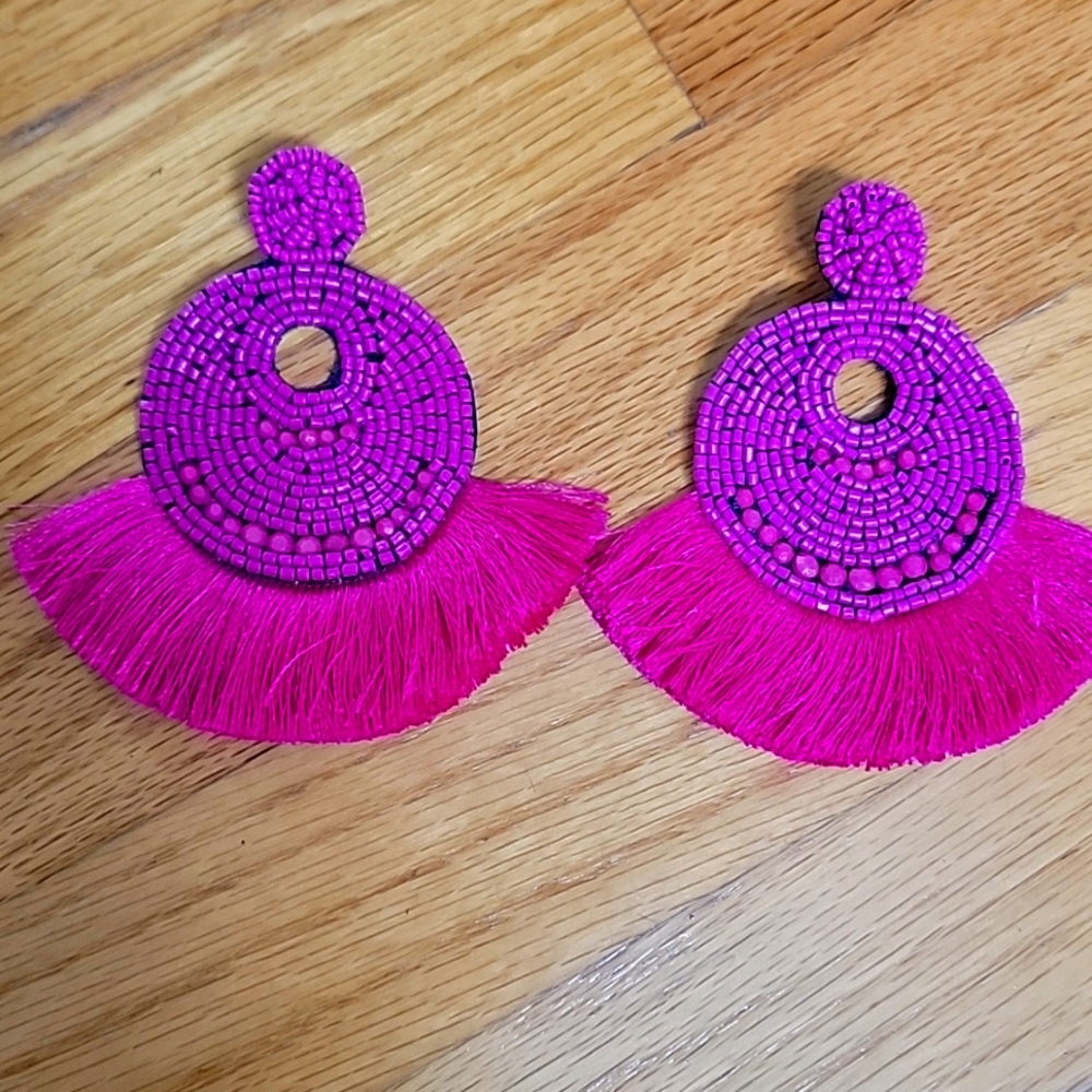8 Pairs Of Fun Ear Rings - Picture 7 of 7